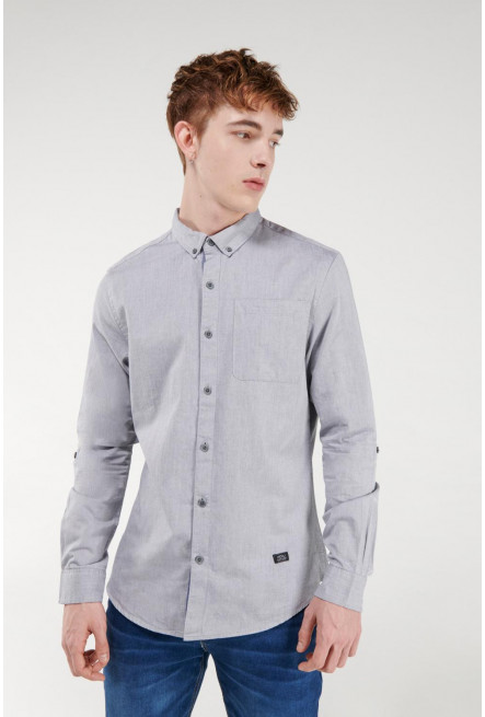 Camisa manga larga unicolor con cuello button down